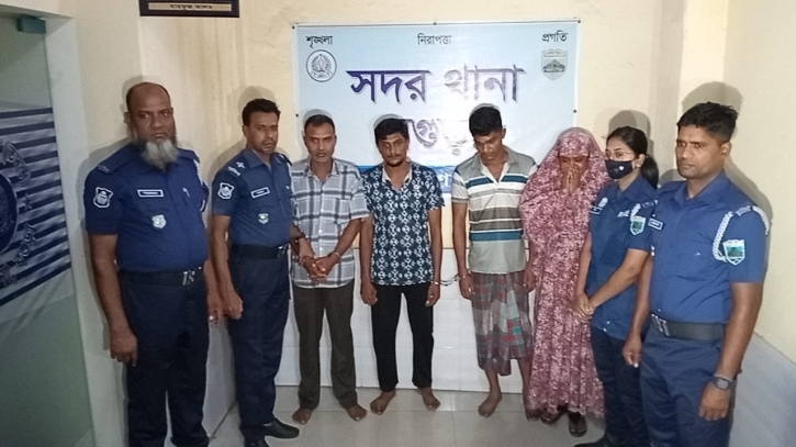 বগুড়ায় চুরি হওয়া মালামাল উদ্ধার, নারীসহ গ্রেফতার ৪